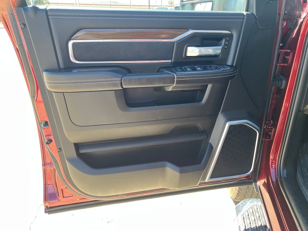 Used 2024 RAM 3500 Laramie w/ Towing Technology Group image 13