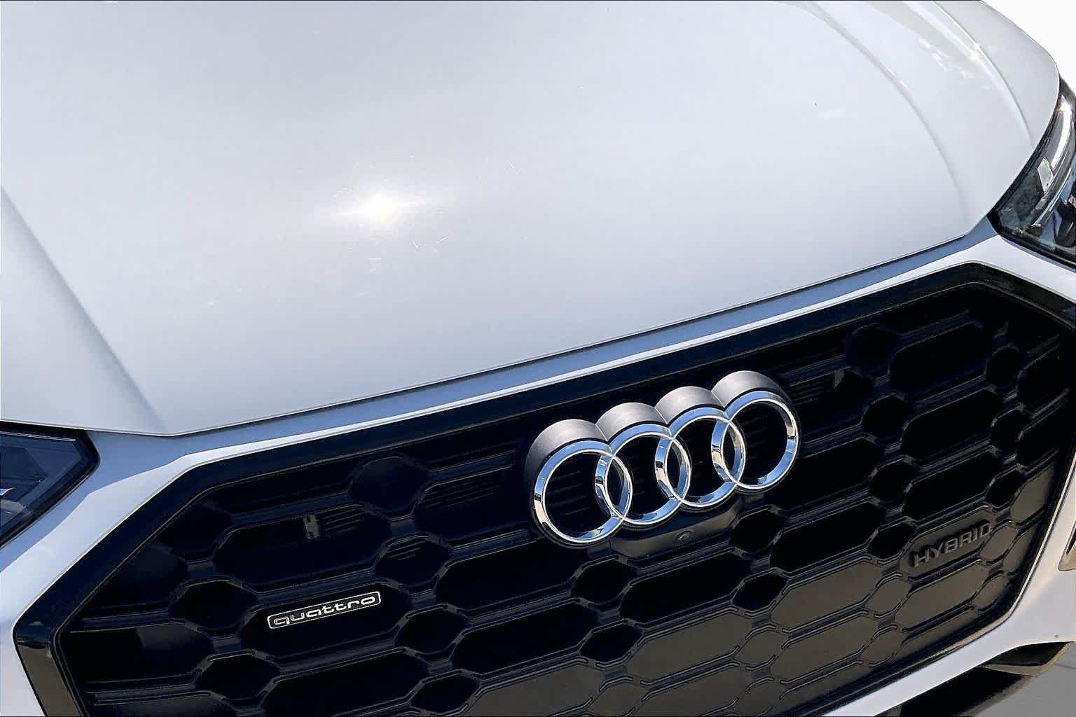 Used 2024 Audi Q5 e Premium Plus AWD/4WD image 30