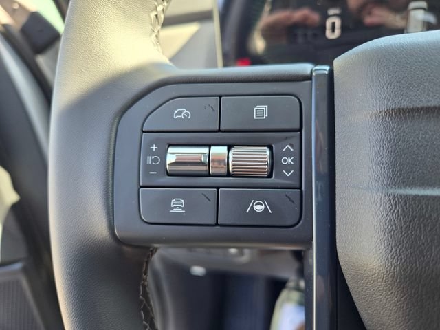 New 2027 Kia Seltos LX FWD image 12