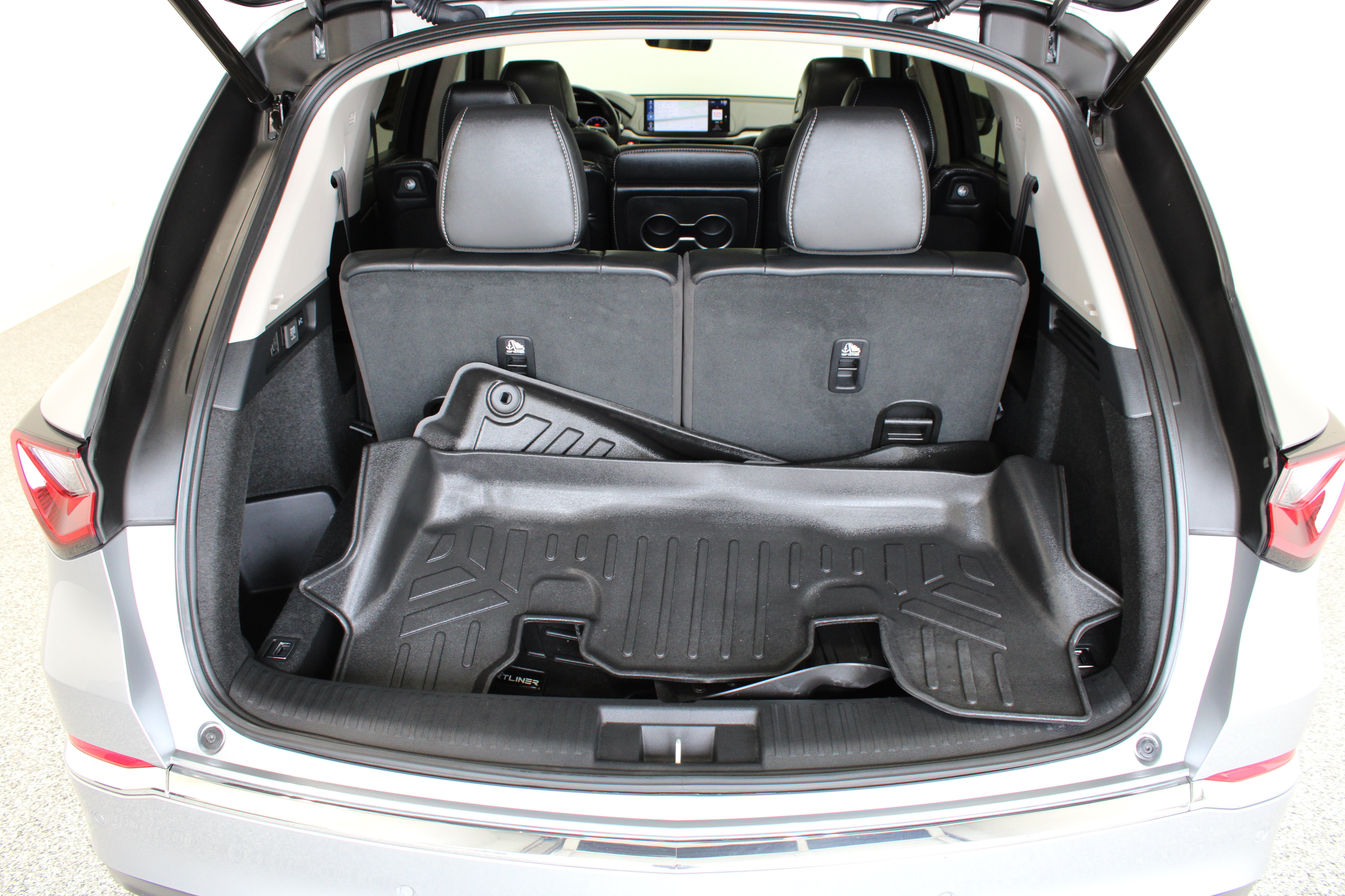 Used 2025 Acura MDX w/ Technology Package AWD/4WD image 35