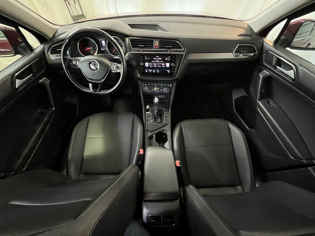 Used 2018 Volkswagen Tiguan SEL image 11