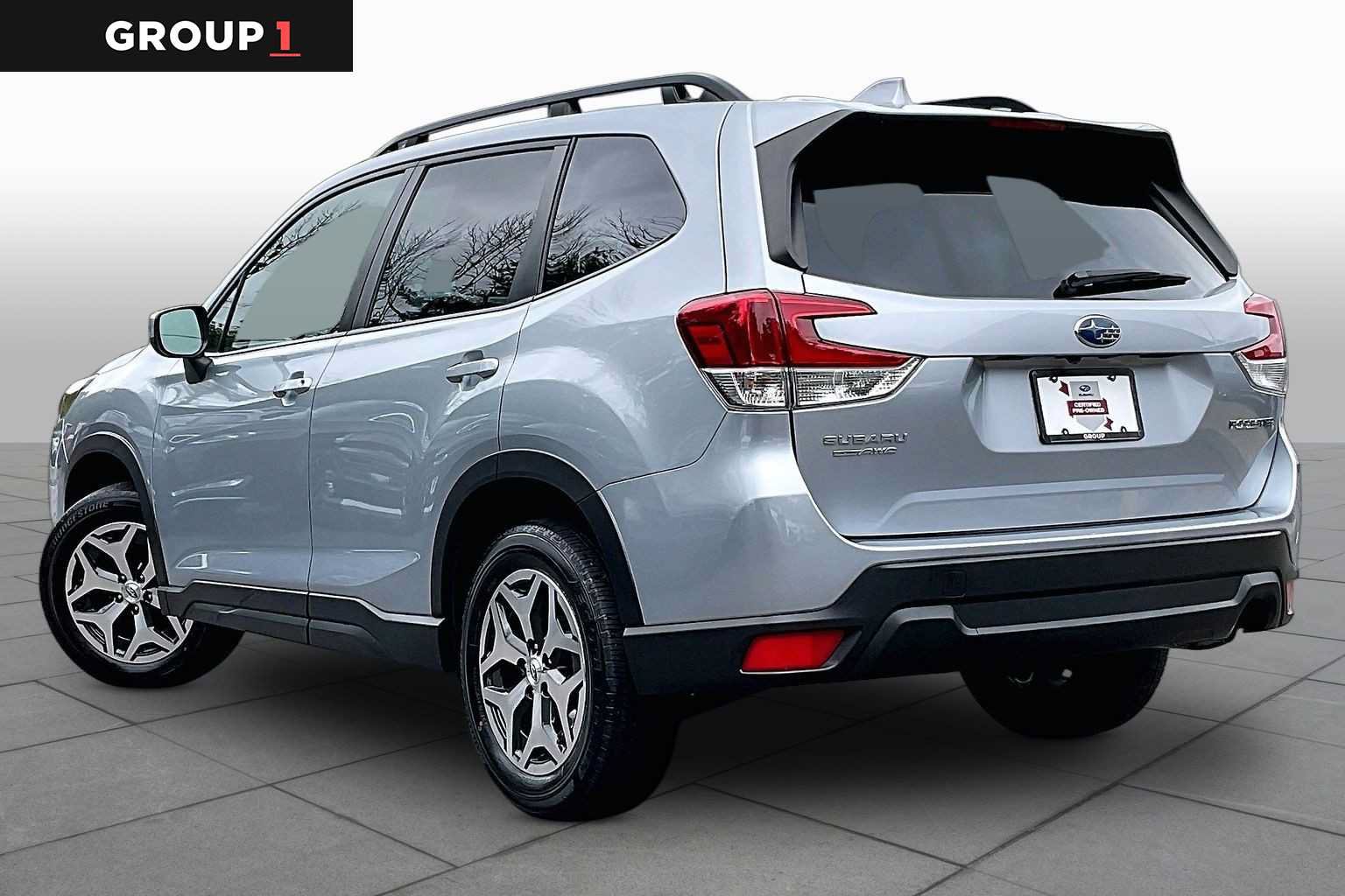 Certified 2023 Subaru Forester Premium AWD/4WD image 12