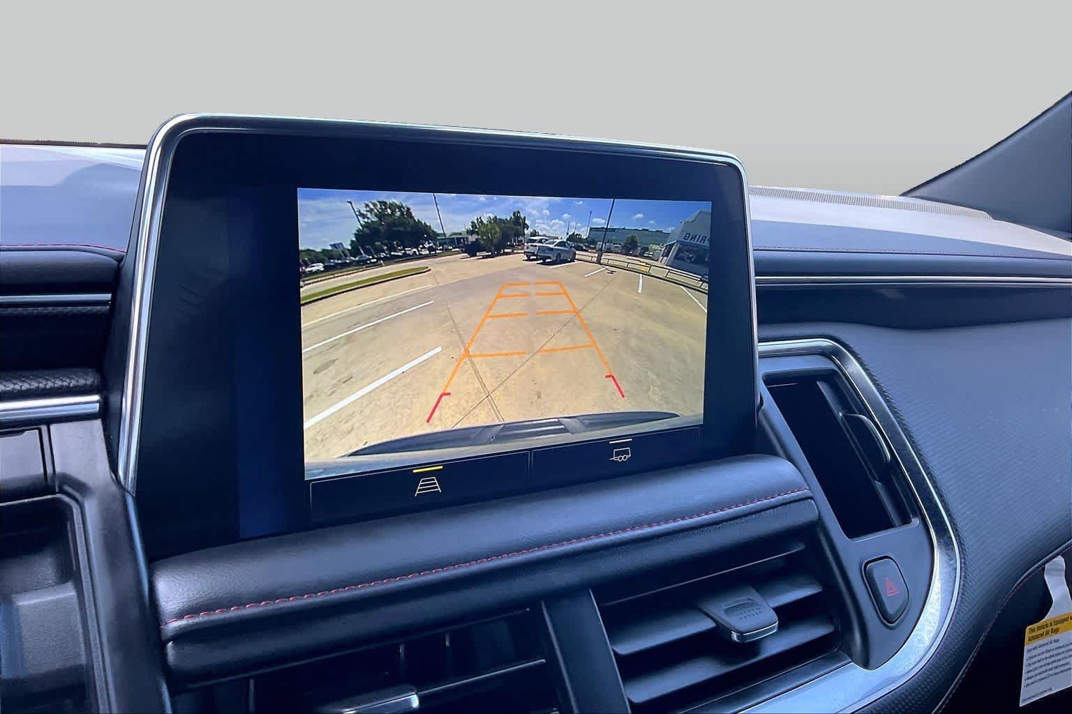 Used 2024 Chevrolet Suburban RST RWD image 28