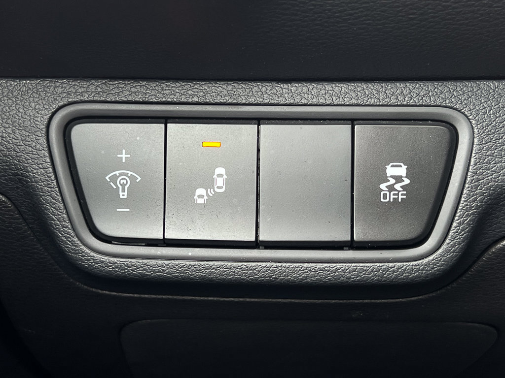 Used 2023 Kia Forte GT-Line w/ GT-Line Technology Package FWD image 15