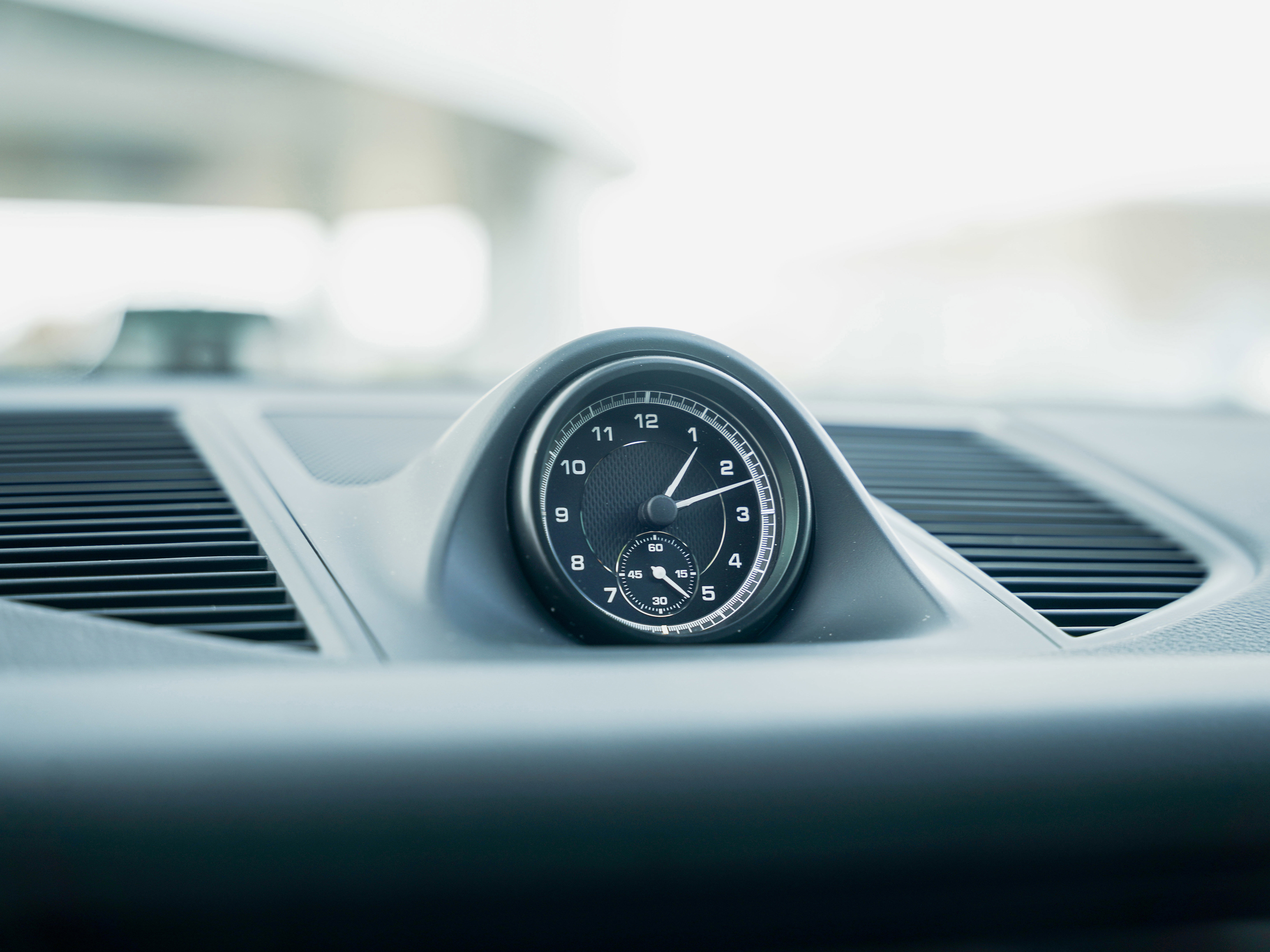 New 2026 Porsche Macan image 22