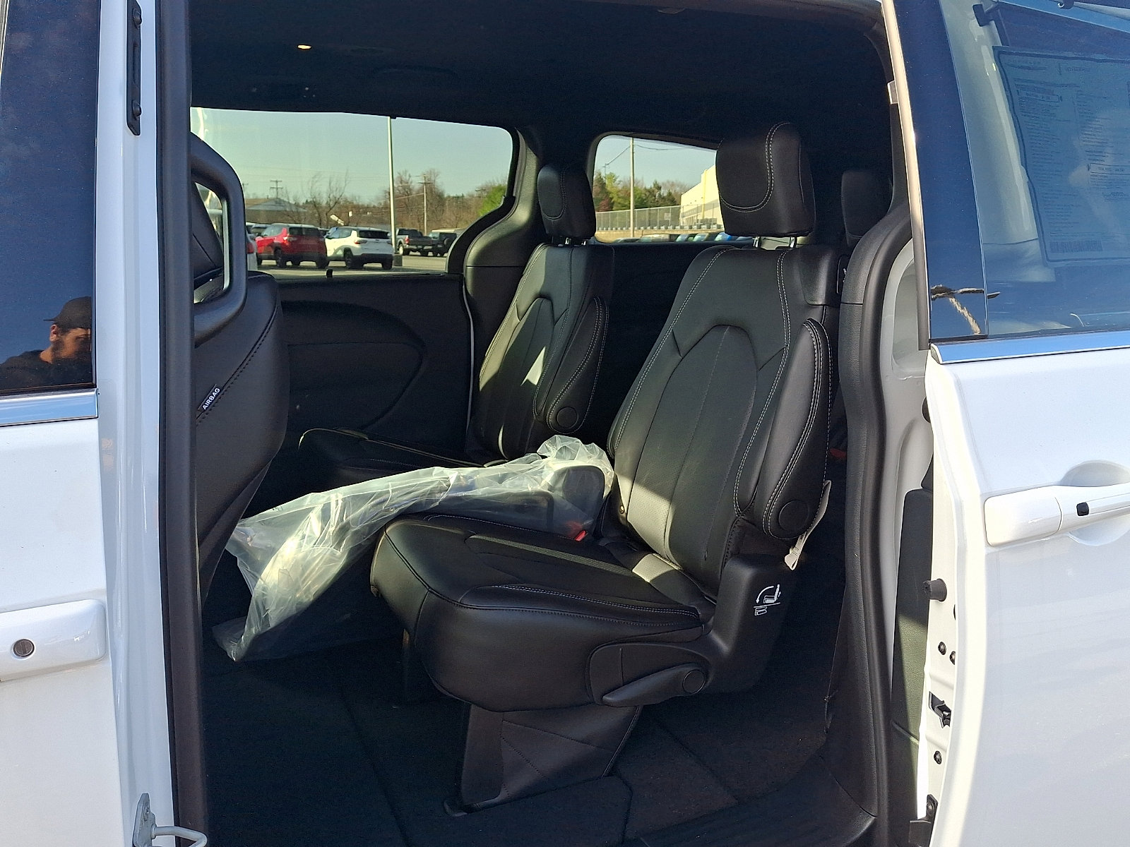 New 2026 Chrysler Voyager LX image 7