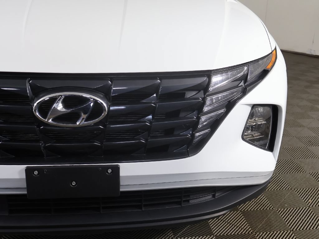 Used 2023 Hyundai Tucson SE AWD/4WD image 13