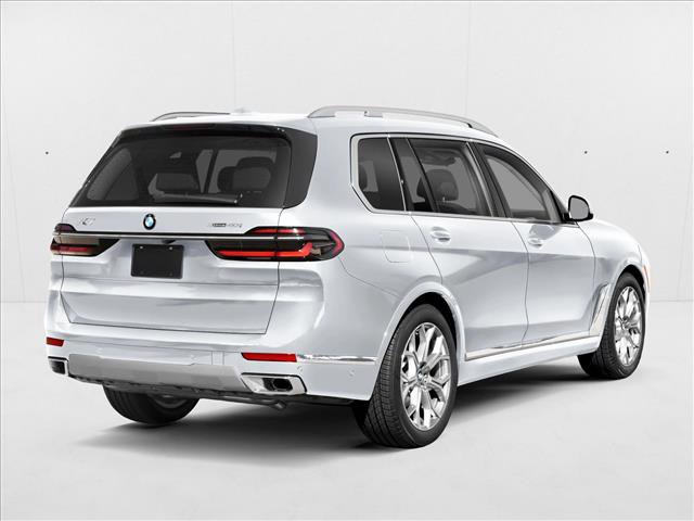 New 2025 BMW X7 xDrive40i w/ Executive Package image 2