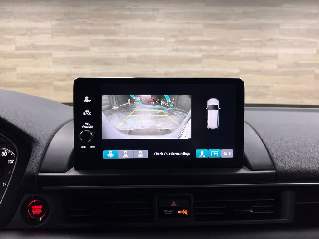 Used 2025 Honda Pilot Touring image 12