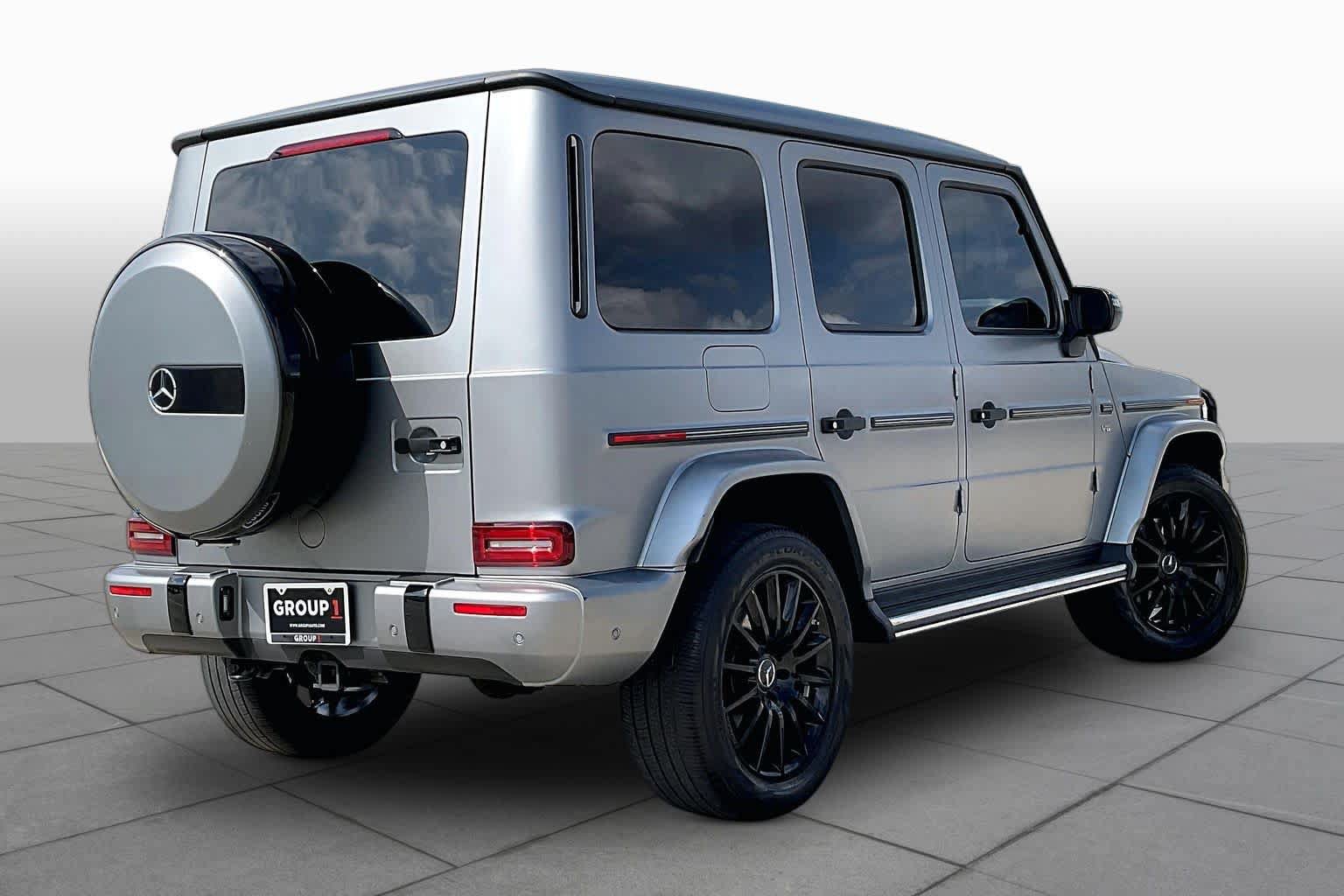 Used 2020 Mercedes-Benz G 550 w/ G Manufaktur Interior Package image 11