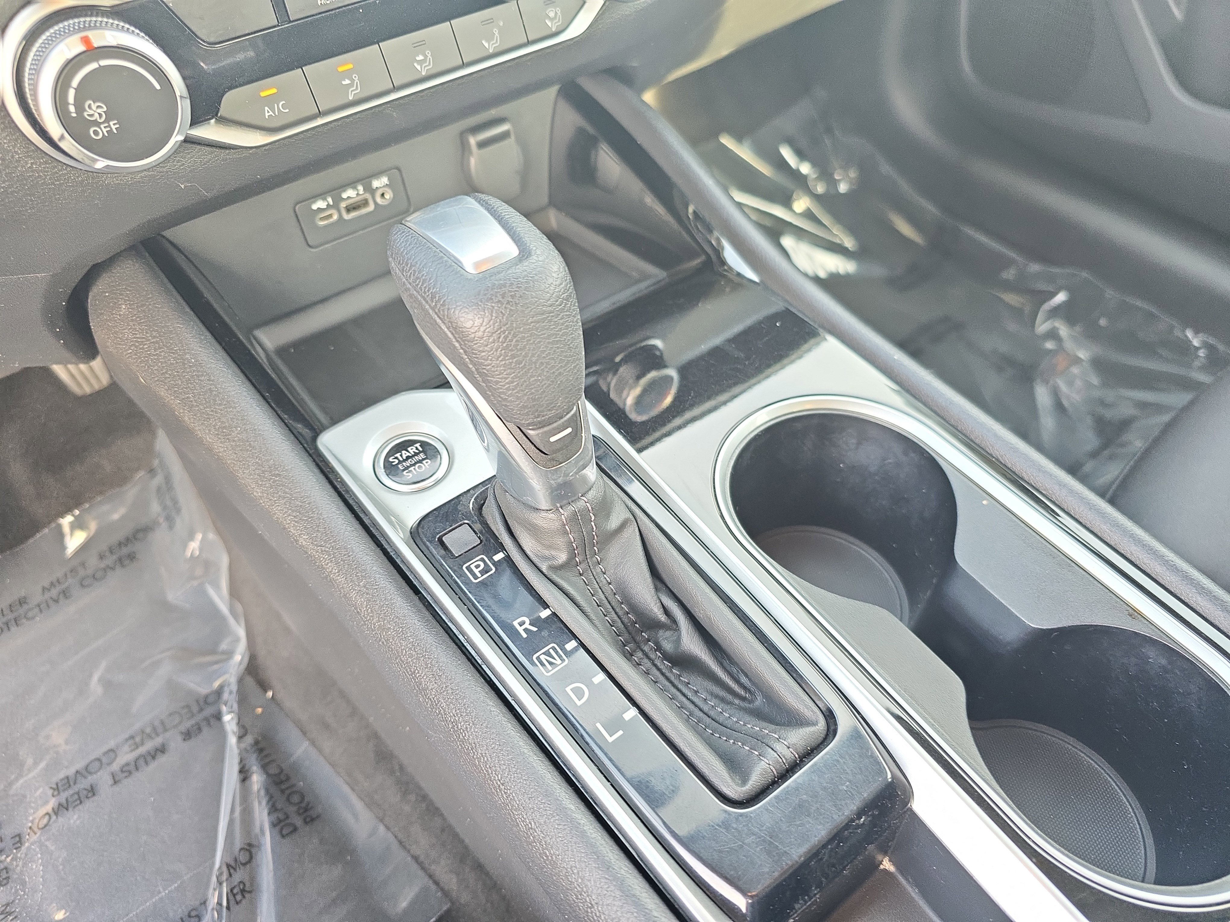 Used 2024 Nissan Altima 2.5 SV image 21