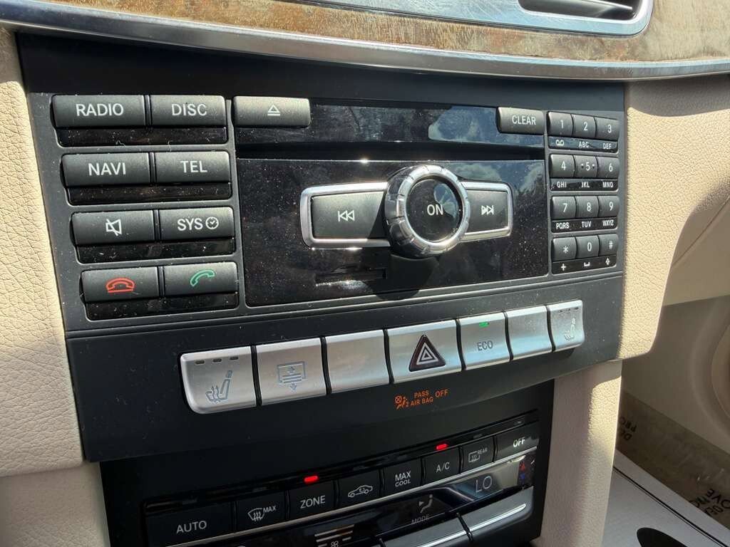 Used 2015 Mercedes-Benz E 350 4MATIC Sedan image 20