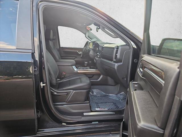 Used 2024 Chevrolet Silverado 1500 LT Trail Boss w/ LT Trail Boss Premium Package AWD/4WD image 21