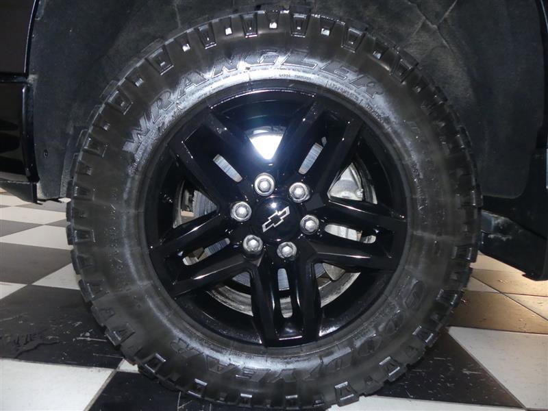 Used 2022 Chevrolet Silverado 1500 Custom Trail Boss w/ LPO, Dark Essentials Package image 32