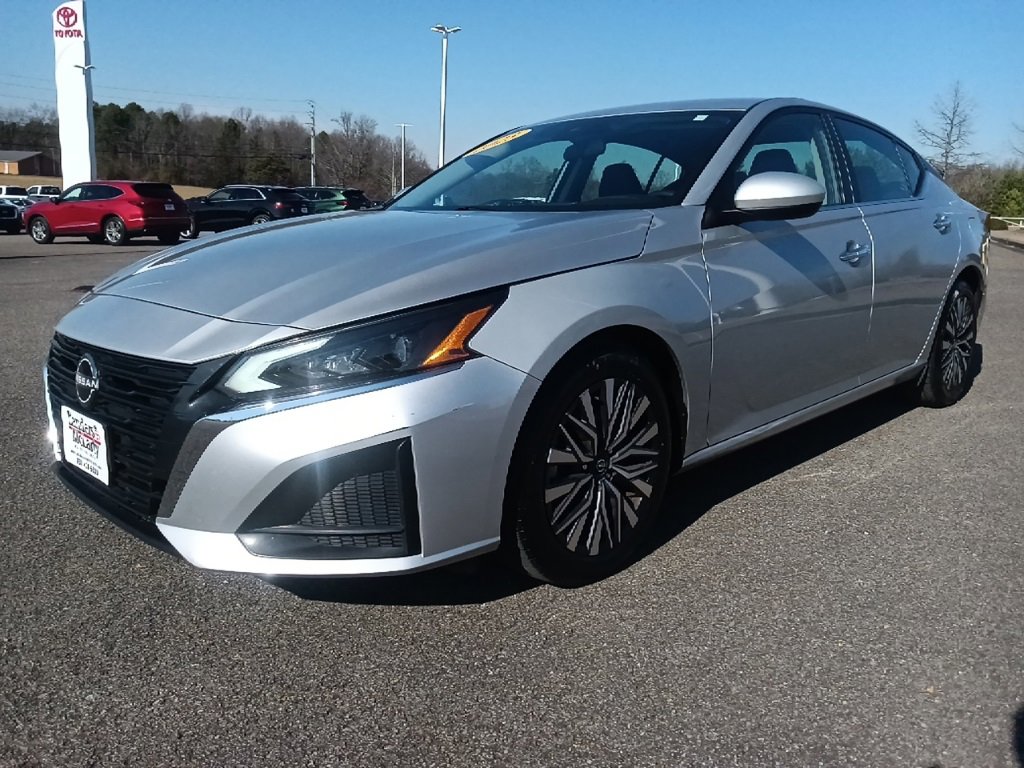 Used 2023 Nissan Altima 2.5 SV image 7