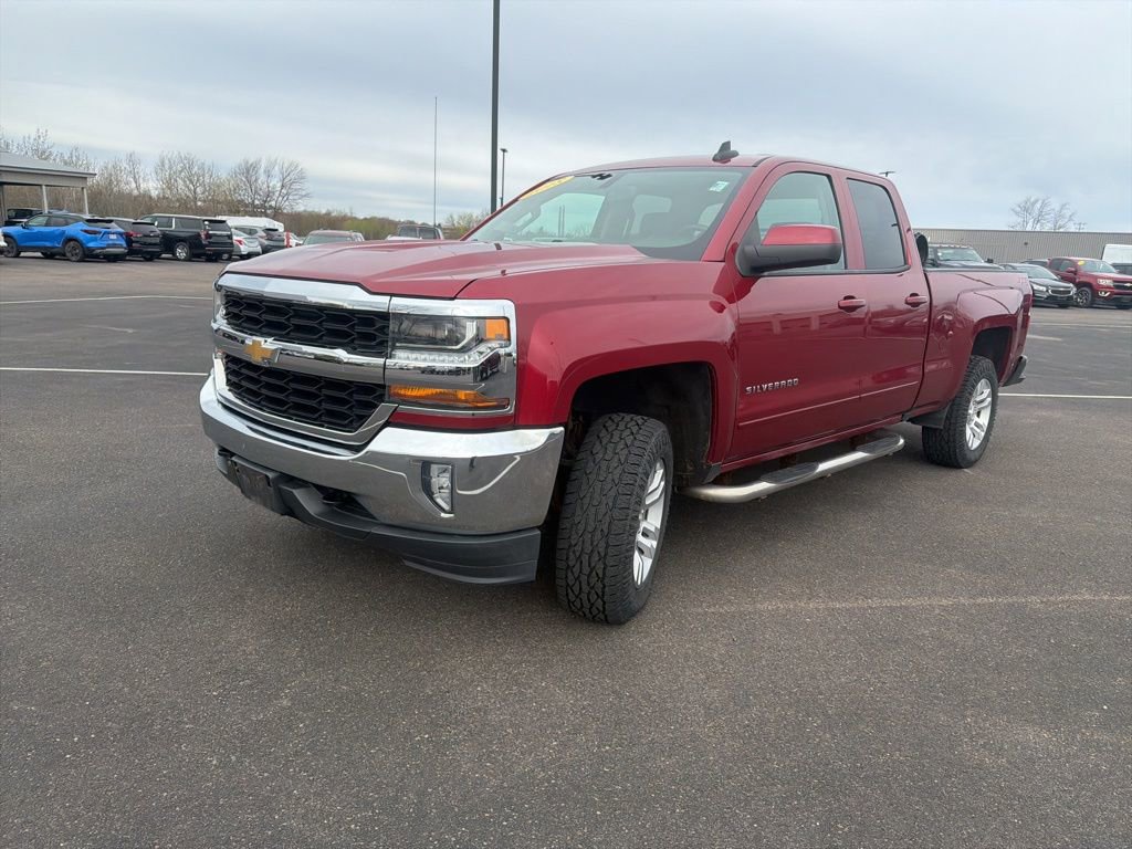 Used 2018 Chevrolet Silverado 1500 LT w/ All Star Edition image 3