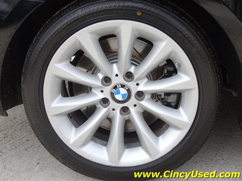 Used 2011 BMW 335i xDrive Coupe AWD/4WD image 31