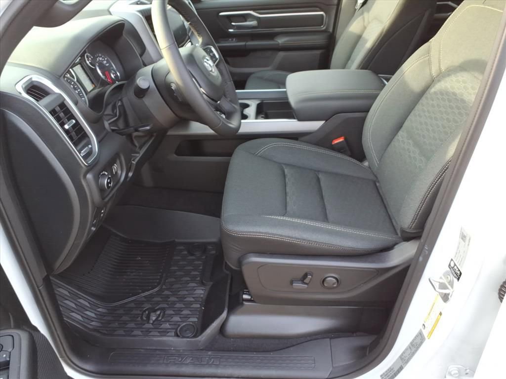 New 2026 RAM 1500 Big Horn w/ Night Edition image 11