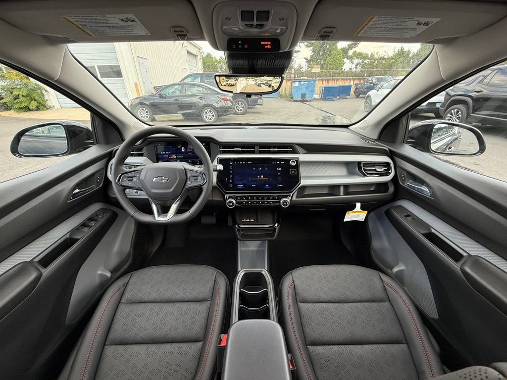 New 2027 Chevrolet Bolt RS w/ Technology Package FWD image 24