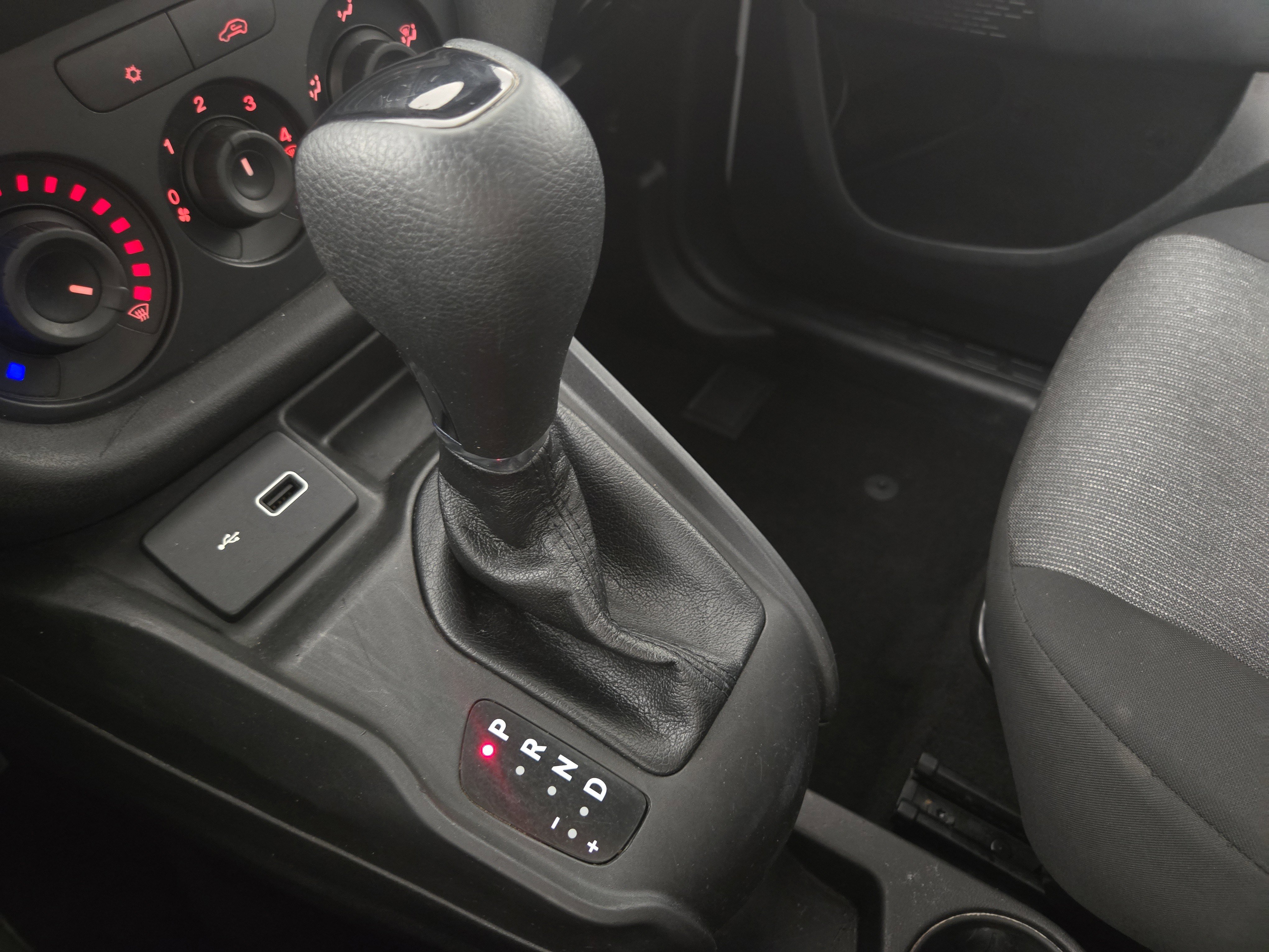 Used 2022 RAM ProMaster City Tradesman image 22