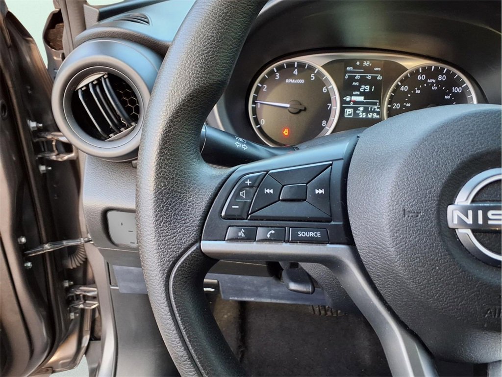 Used 2022 Nissan Kicks S image 19