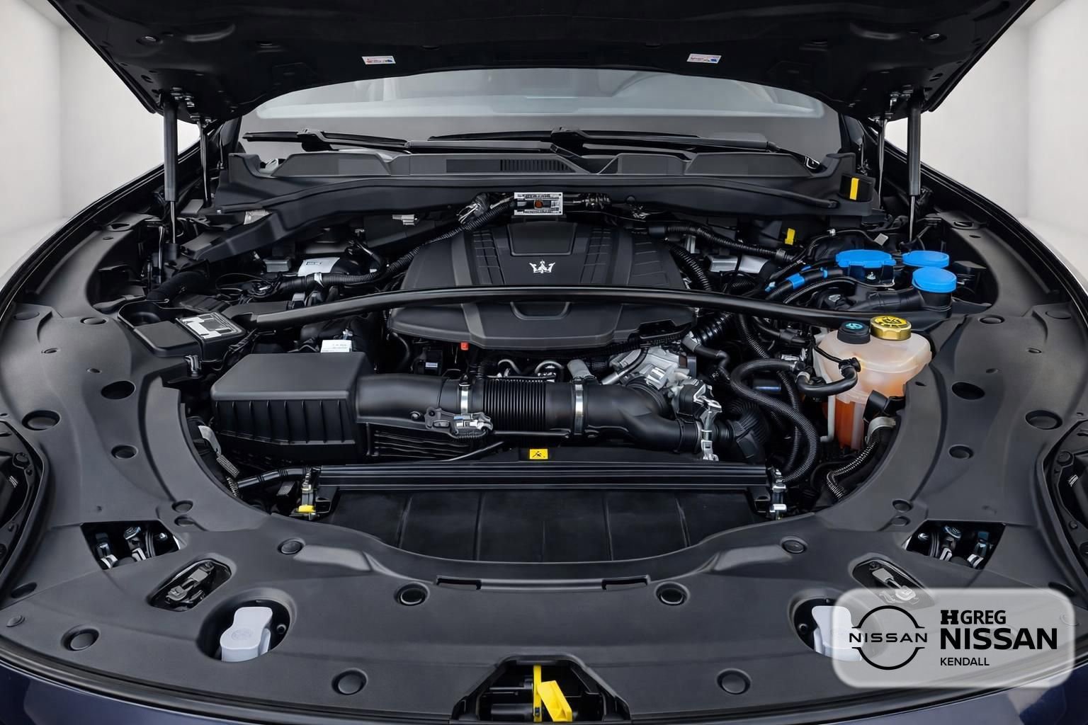 Used 2023 Maserati Grecale GT image 12