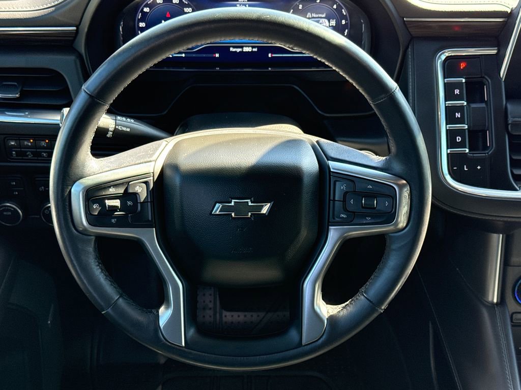 Used 2022 Chevrolet Tahoe Z71 w/ Luxury Package AWD/4WD image 14