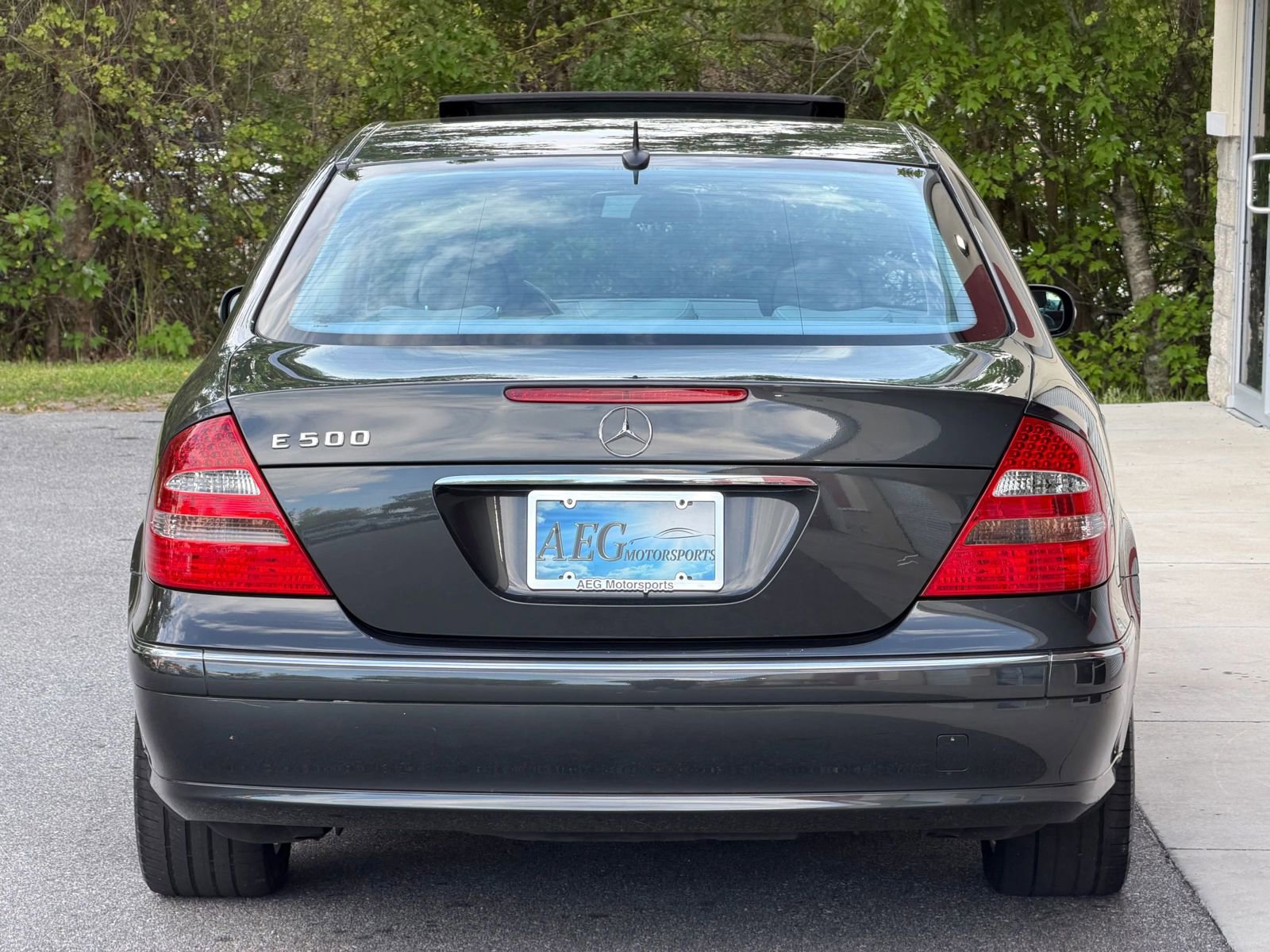 Used 2003 Mercedes-Benz E 500 Sedan image 11