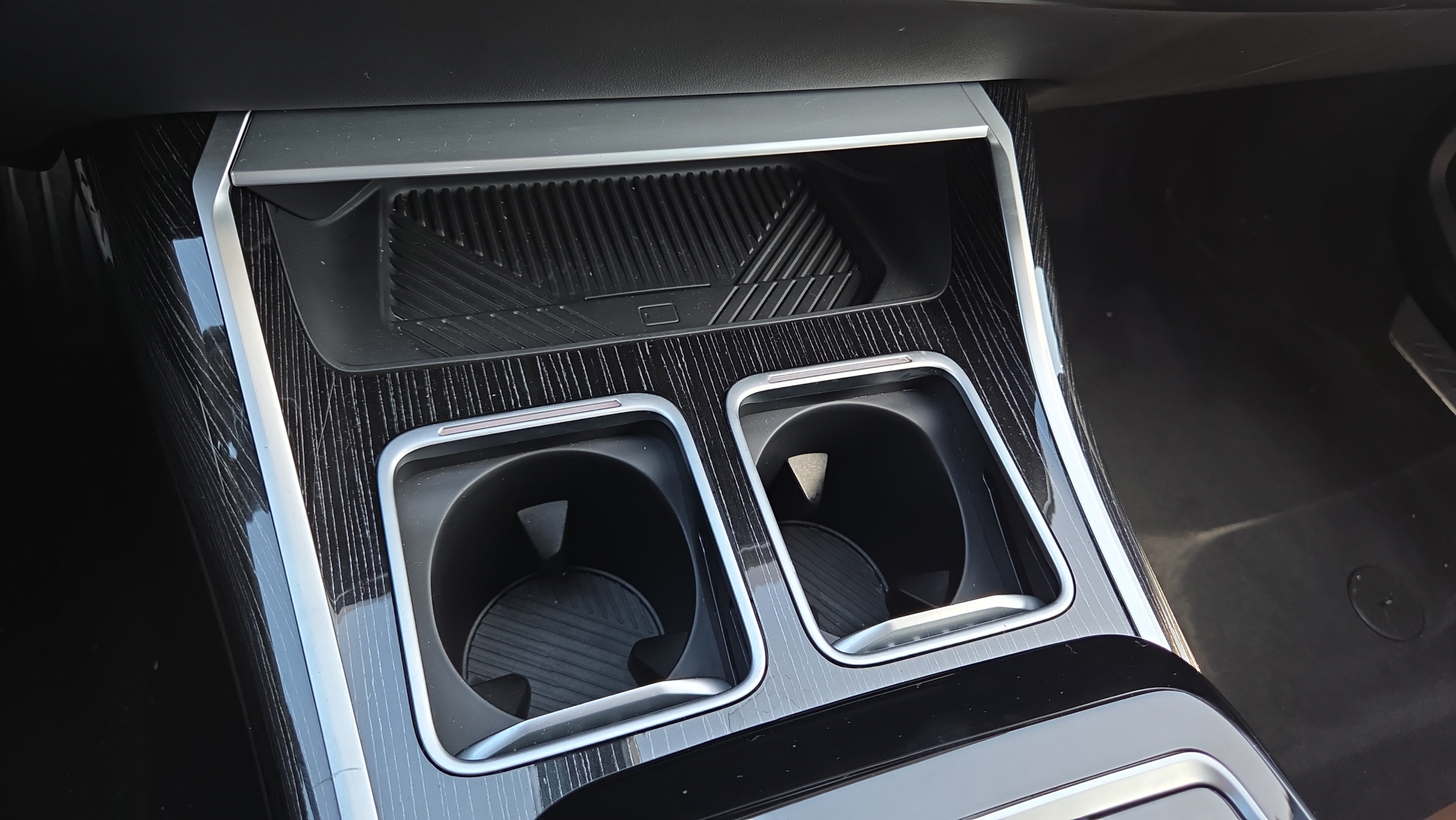 Used 2023 BMW 740i RWD image 29