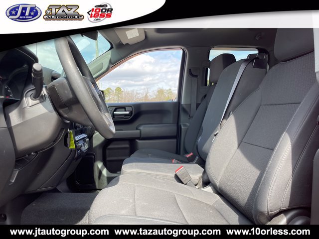Used 2020 Chevrolet Silverado 1500 Custom w/ Custom Value Package AWD/4WD image 10