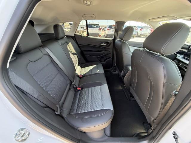 New 2026 Chevrolet Trax LT w/ LT Convenience Package image 32