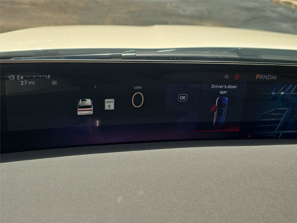New 2027 Lincoln Navigator Premiere RWD image 24