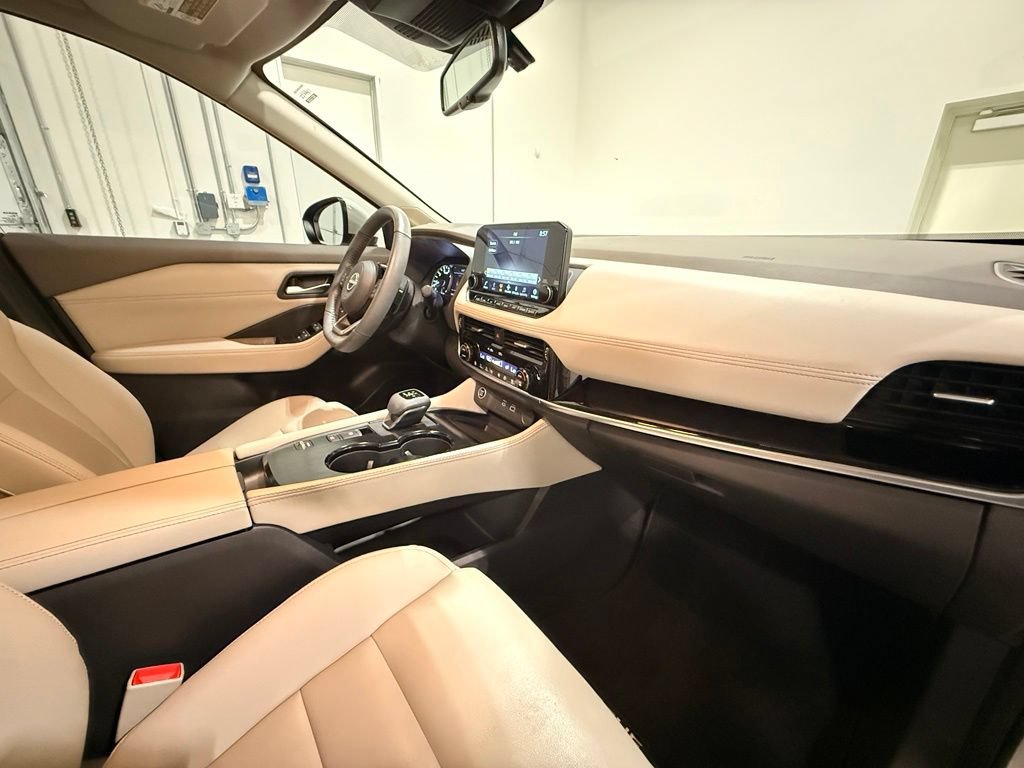 Used 2023 Nissan Rogue SL w/ SL Premium Package FWD image 31