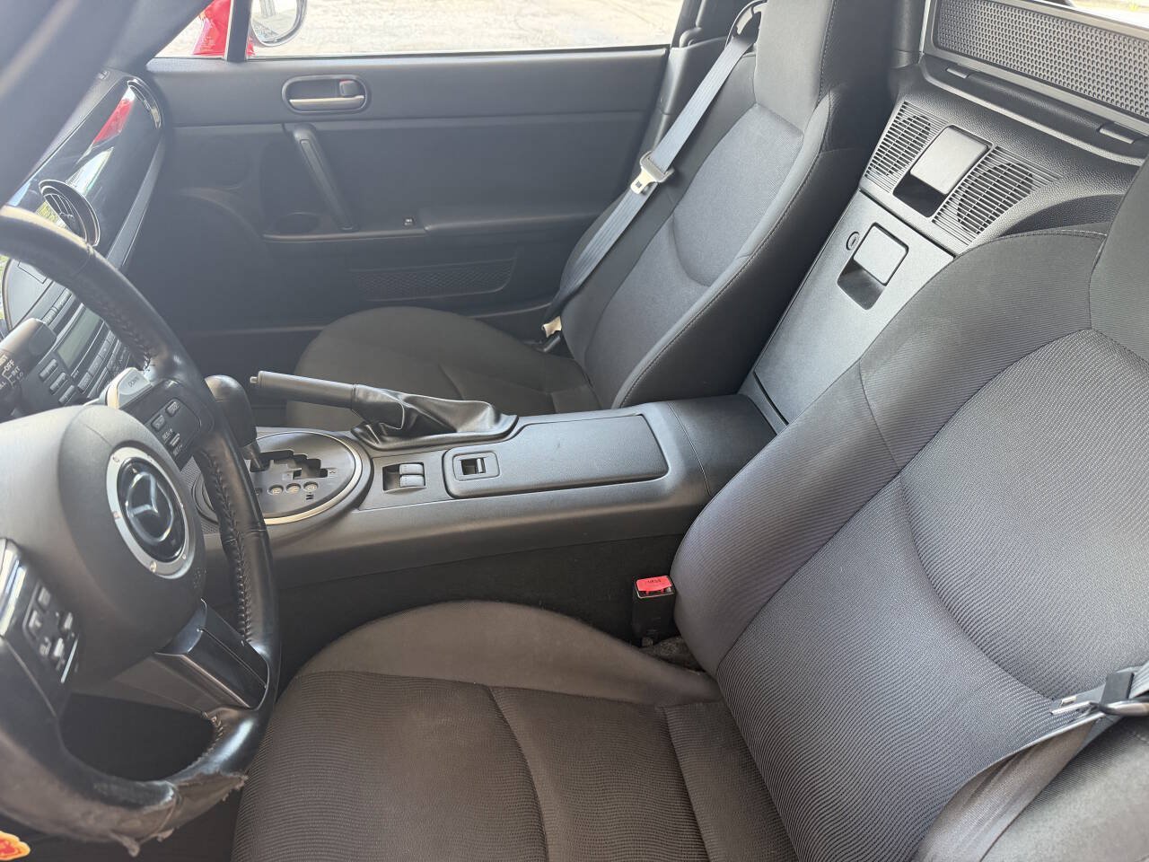 Used 2013 MAZDA MX-5 Miata Sport RWD image 10