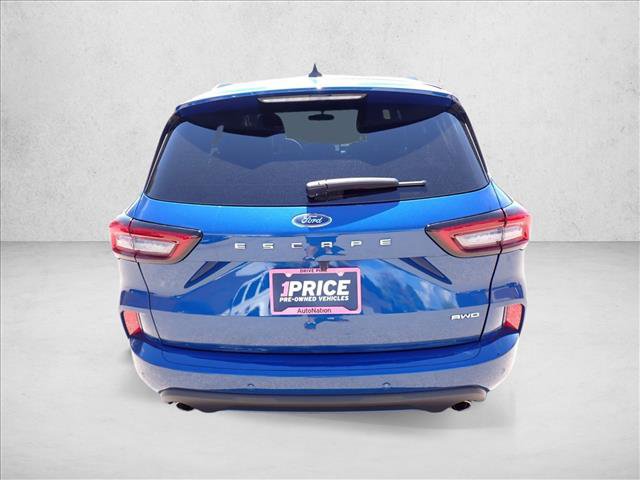 Certified 2023 Ford Escape ST-Line w/ Tech Pack #1 AWD/4WD image 3