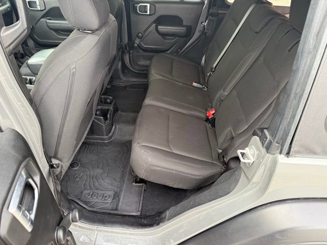 Used 2022 Jeep Wrangler Unlimited Willys image 16