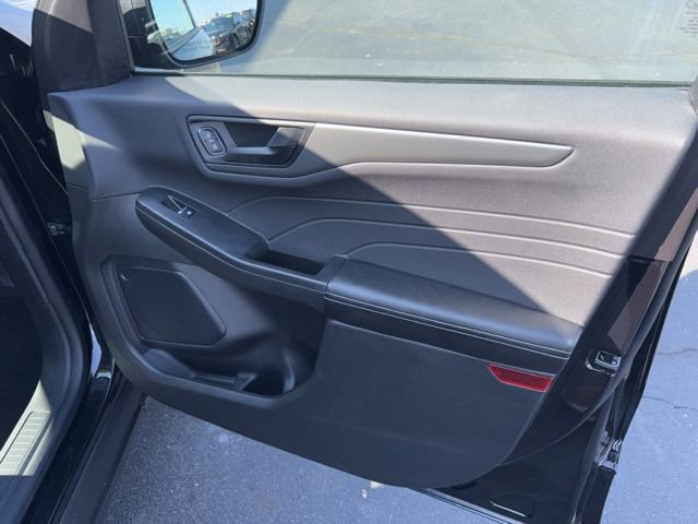 Used 2023 Ford Escape Active AWD/4WD image 6