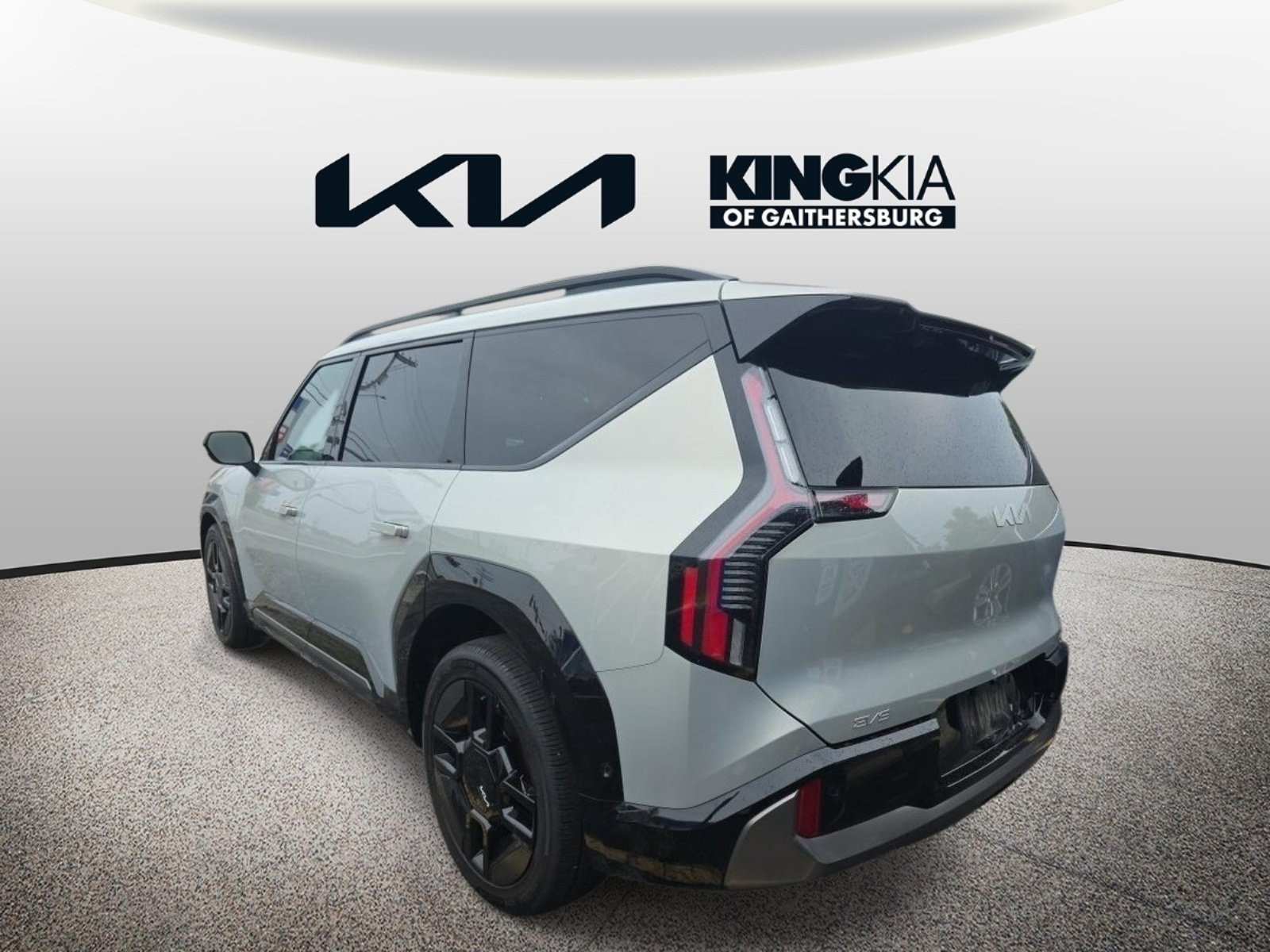 Certified 2024 Kia EV9 GT-Line AWD/4WD image 9