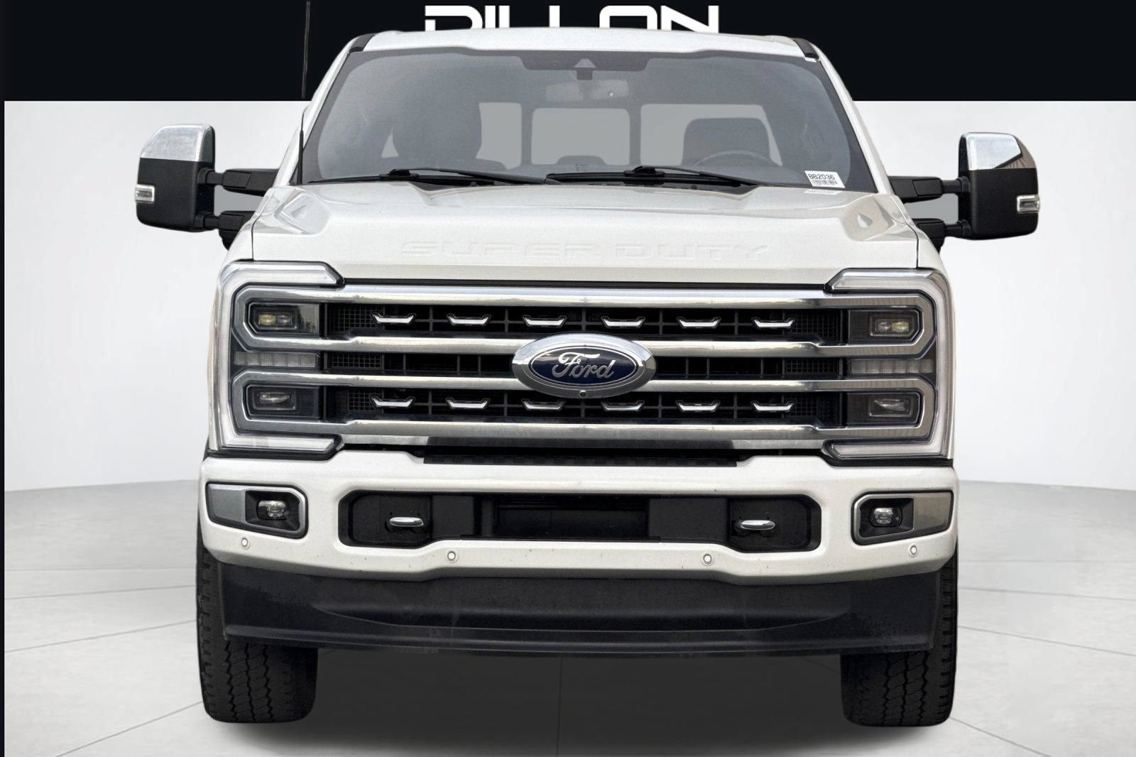 Used 2023 Ford F350 Platinum AWD/4WD image 9