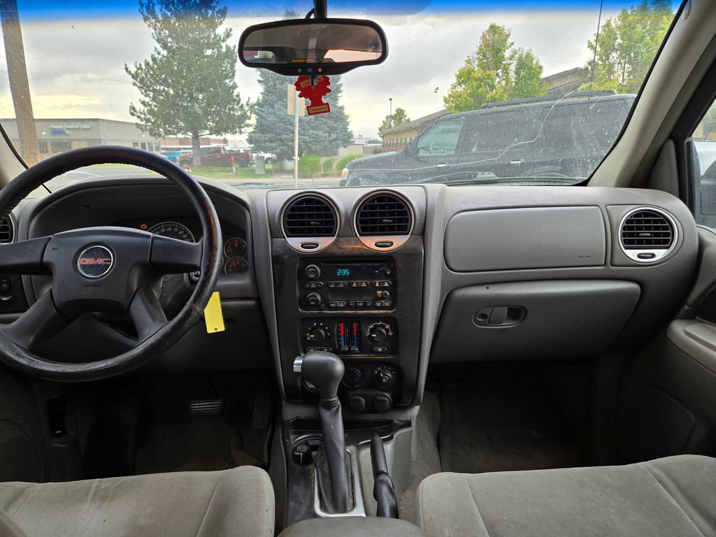 Used 2005 GMC Envoy XL SLE RWD image 14