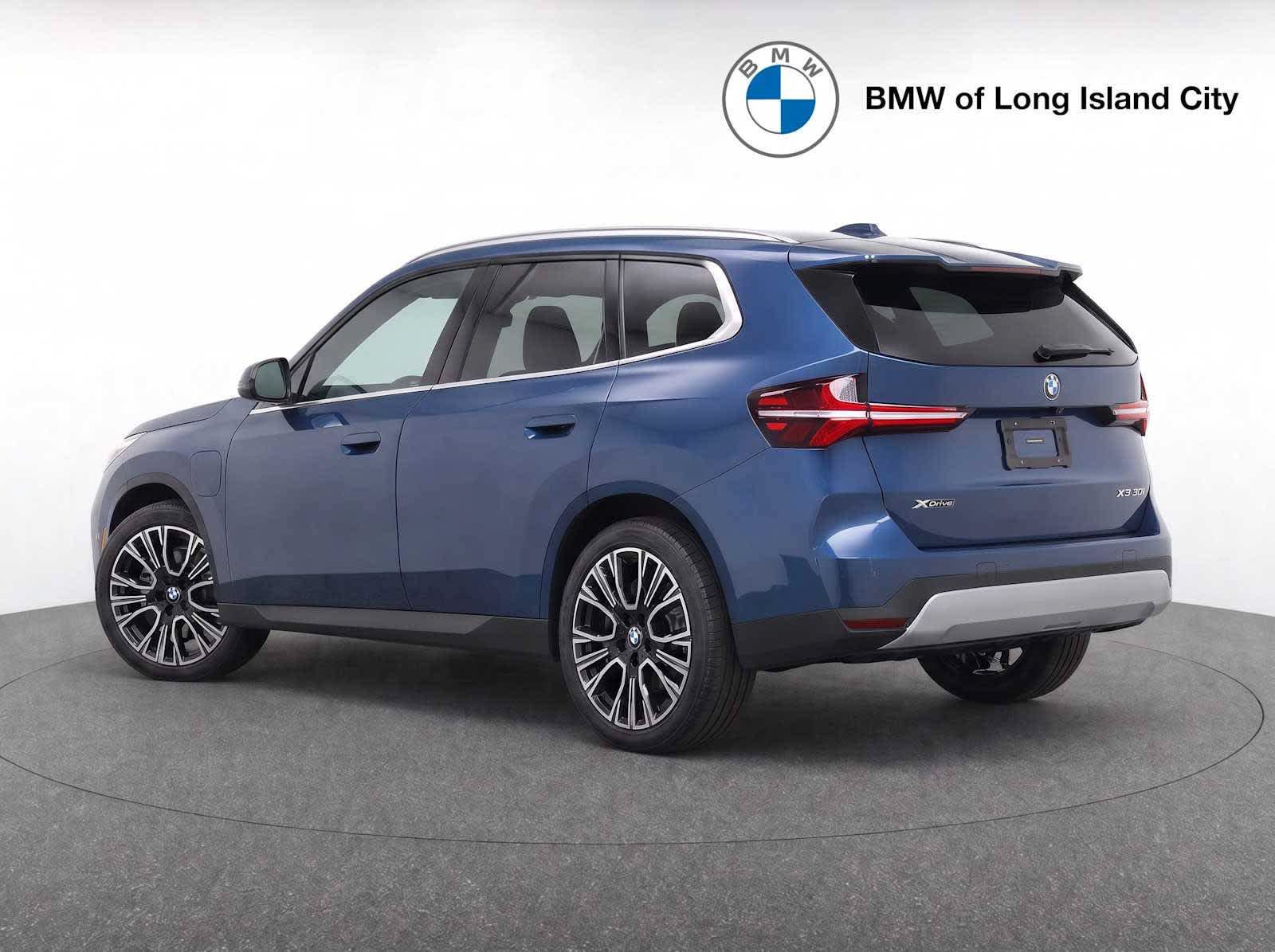 New 2026 BMW X3 xDrive30i w/ Convenience Package AWD/4WD image 5