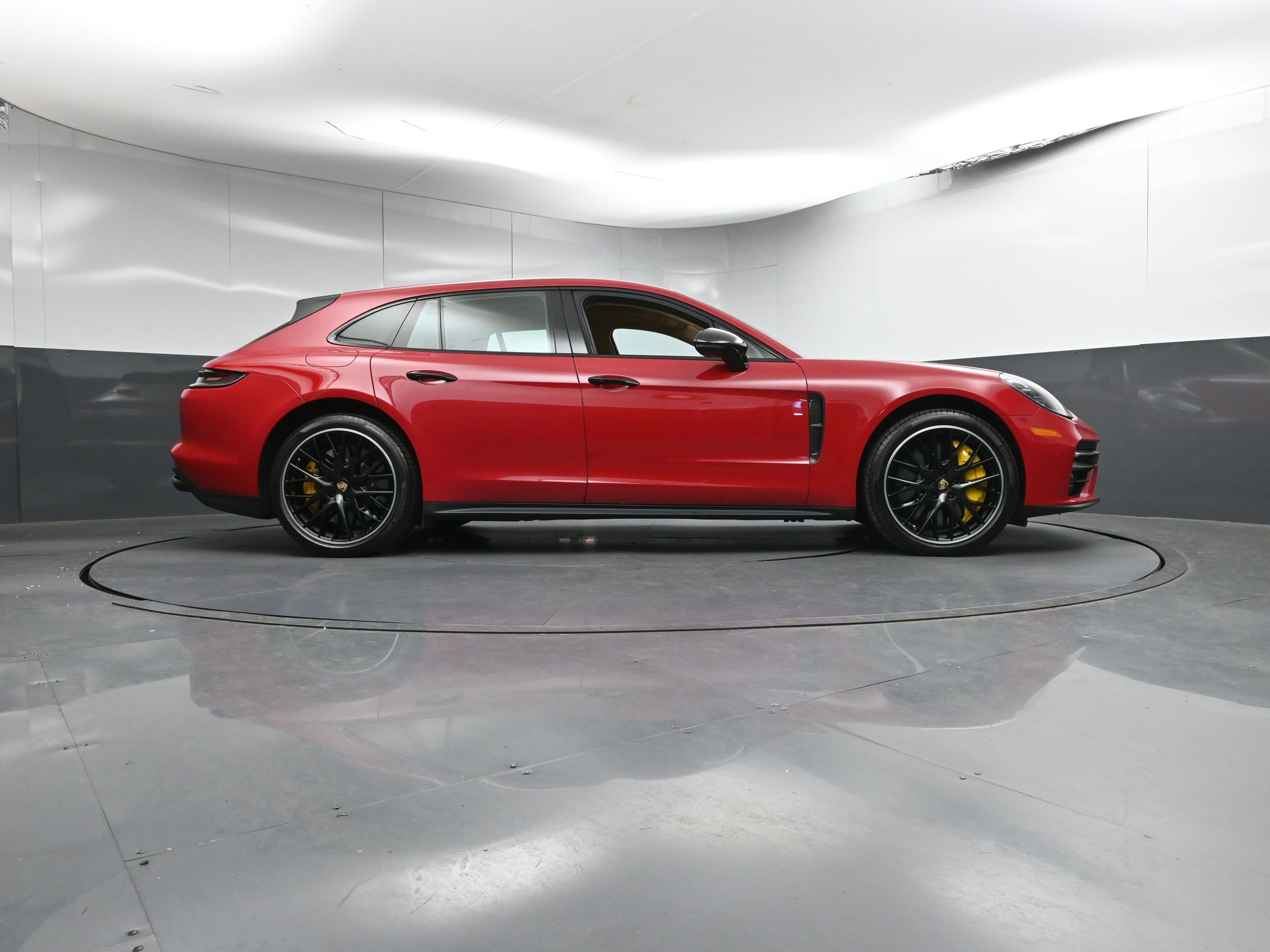 Certified 2023 Porsche Panamera Turbo S image 31
