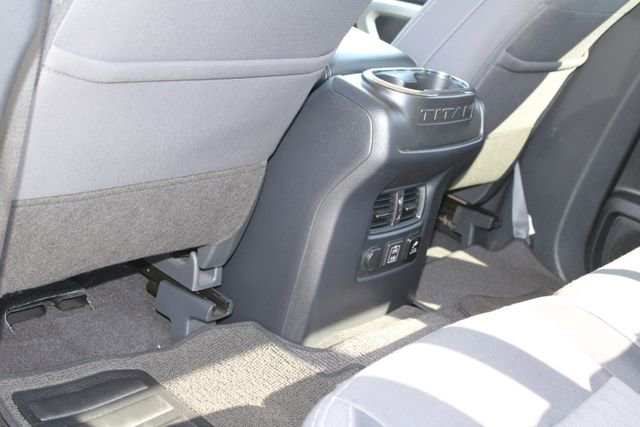 Used 2023 Nissan Titan SV w/ SV Convenience Package image 40