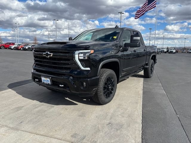 New 2026 Chevrolet Silverado 2500 High Country w/ High Country Premium Package AWD/4WD image 7