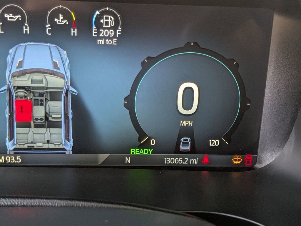 Used 2025 Ford F150 XLT w/ Equipment Group 301A Standard image 19