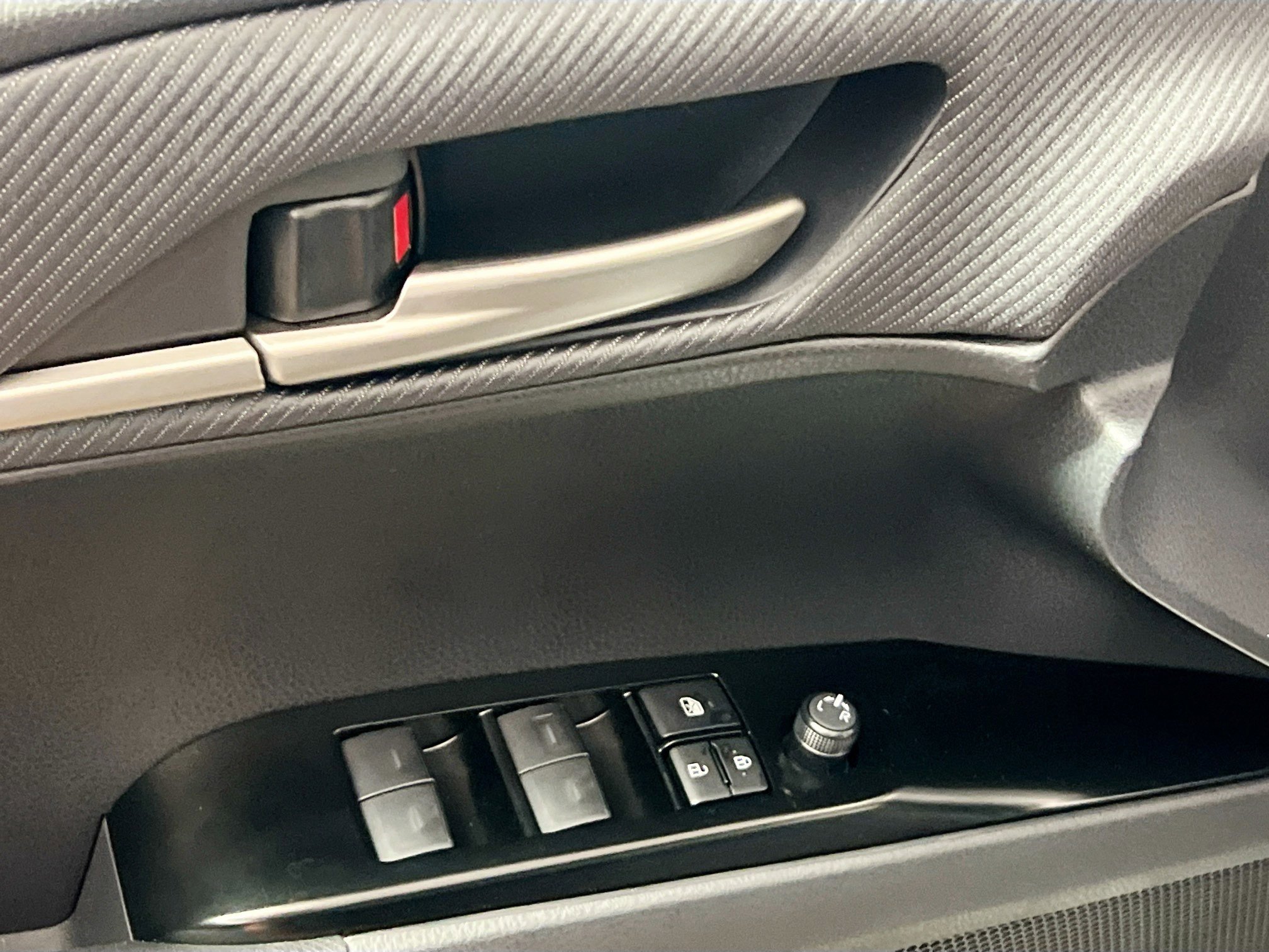 New 2026 Toyota Camry SE image 16