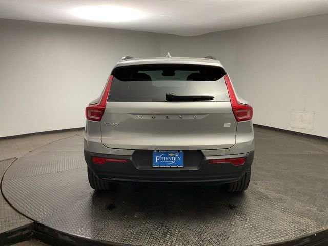 Used 2023 Volvo XC40 Recharge Ultimate image 6
