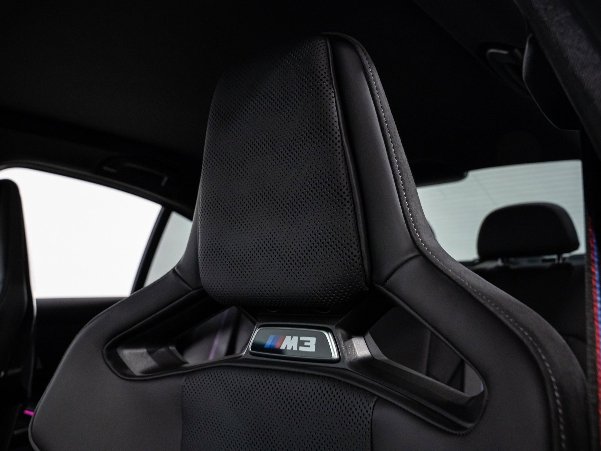 Used 2025 BMW M3 Competition AWD/4WD image 37