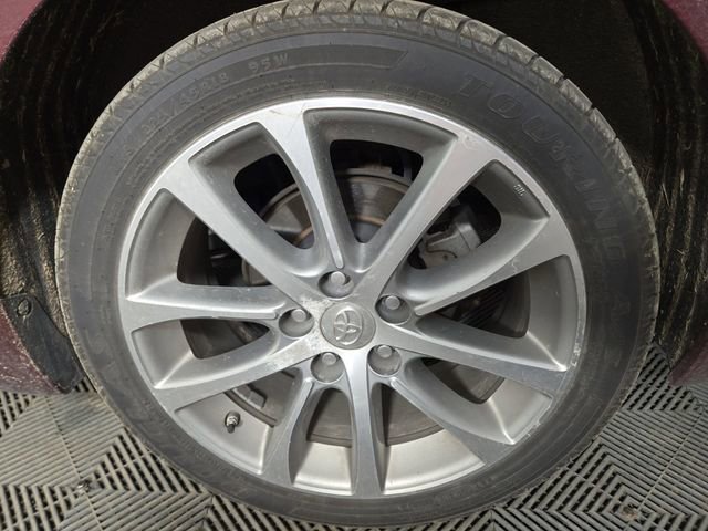 Used 2015 Toyota Avalon XLE Touring image 12