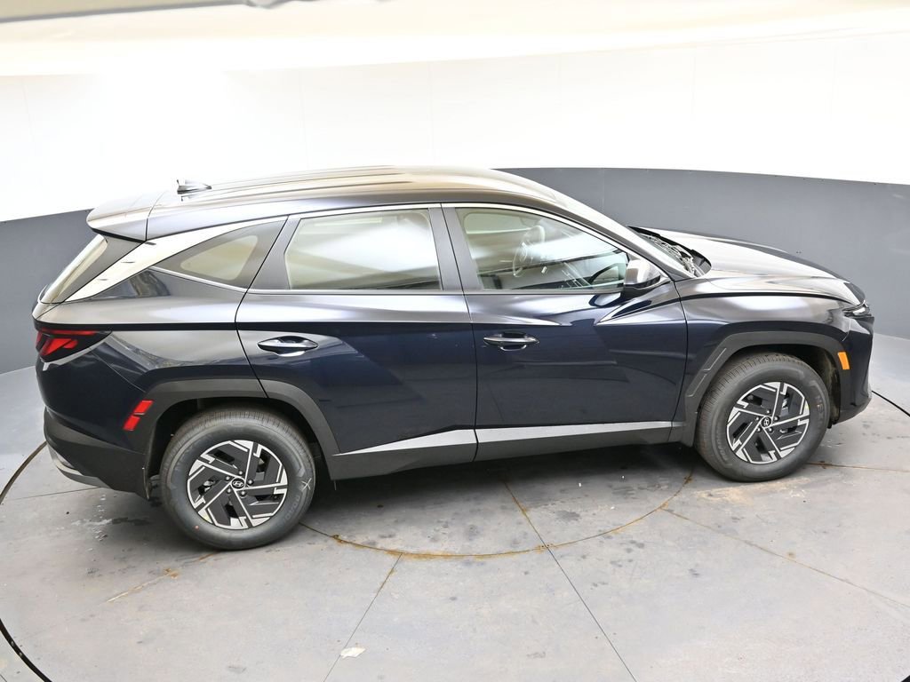 New 2026 Hyundai Tucson Blue SE image 41